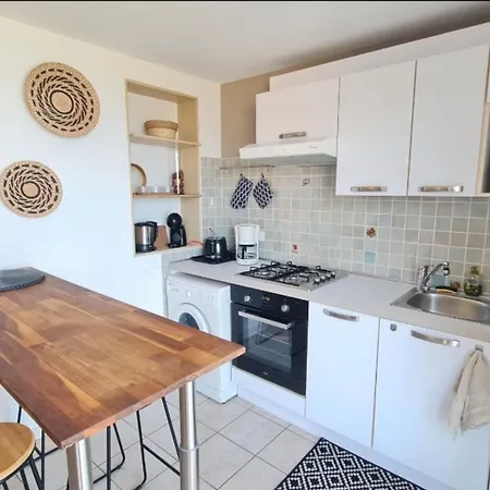 With Balcony And 360 Sea View Appartement Villanova